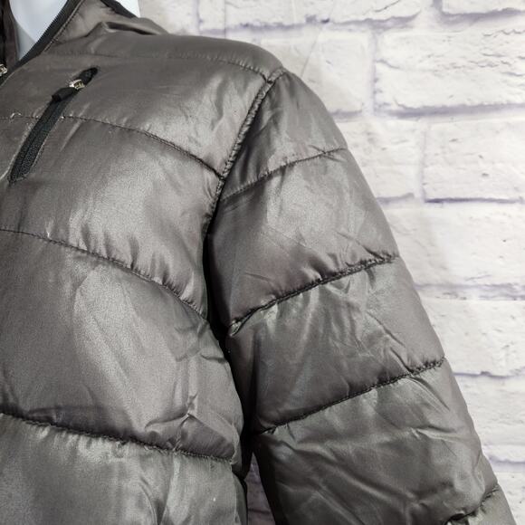 Old Navy Gray Silver Puffer Jacket Medium Hooded Lightweight Soft Cozy - Picture 3 of 6